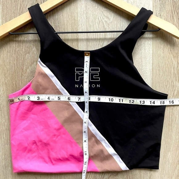 P.E Nation x H&M Sports Bralette - Picture 6 of 9